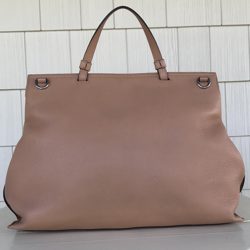 ❤️ HOST PICK!!! *** GUCCI HANDBAG  NWOT - Picture 6 of 13